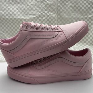 Vans Women’s Pink Sneakers Classic Design Old Skool
Pastel Mono Pink
VN000CT8PNK